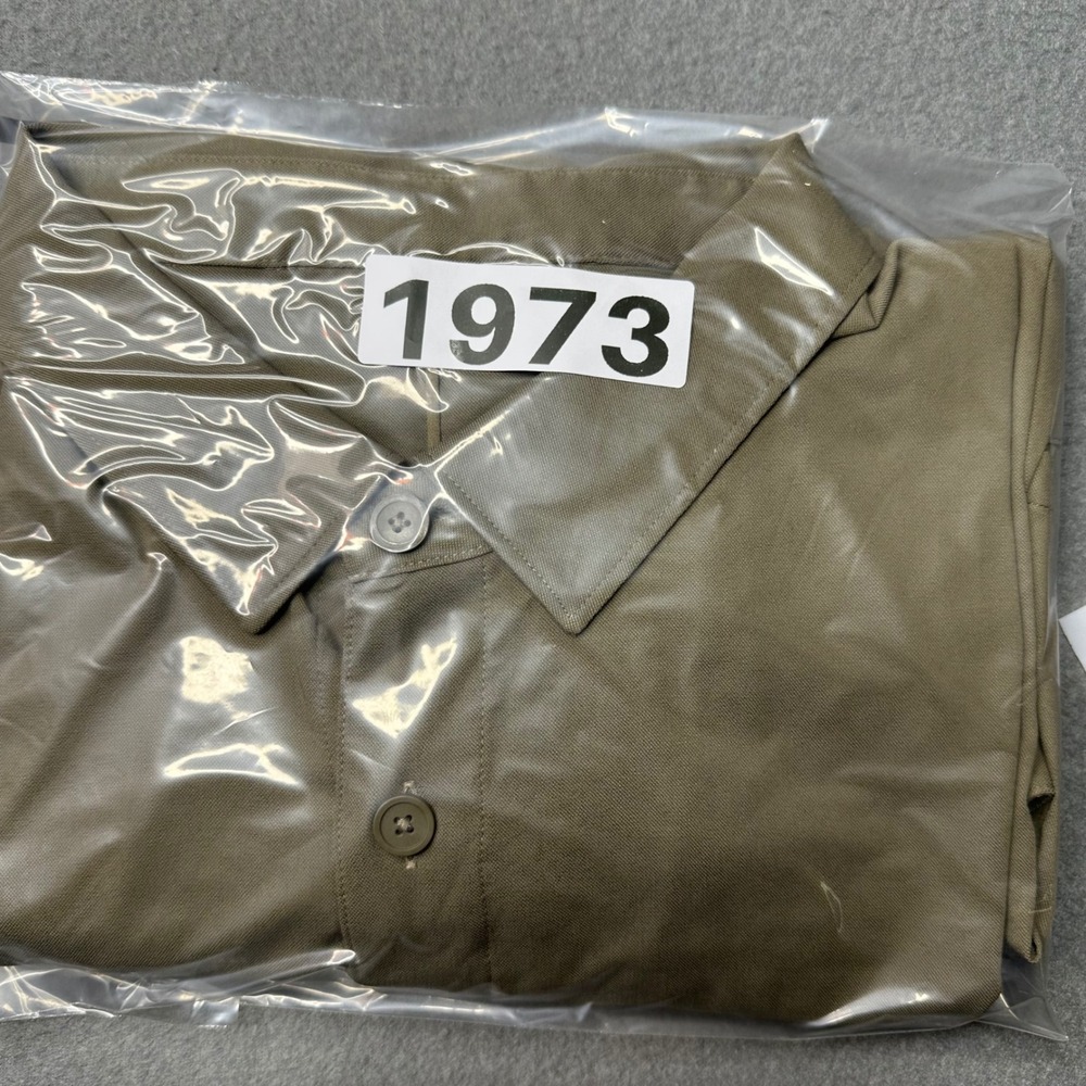 Lululemon Commission Long Sleeve Shirt XL Olive Green Button Down‎ Tech Fabric - Picture 8 of 8